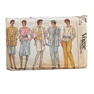 Vintage VOGUE PATTERN #8618 Size 8-12 sewing instructions uncut 90's casual set